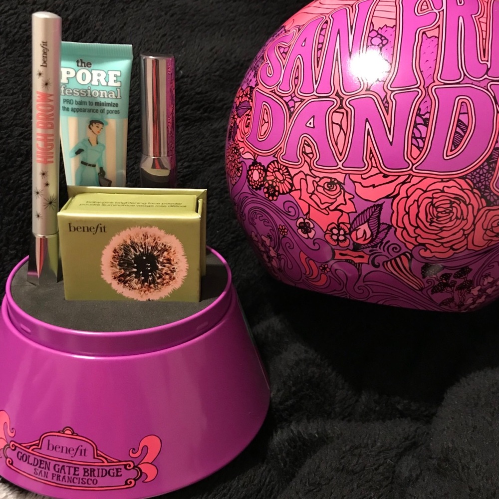 Benefit 4 Full Size Piece Gift Set $104 value